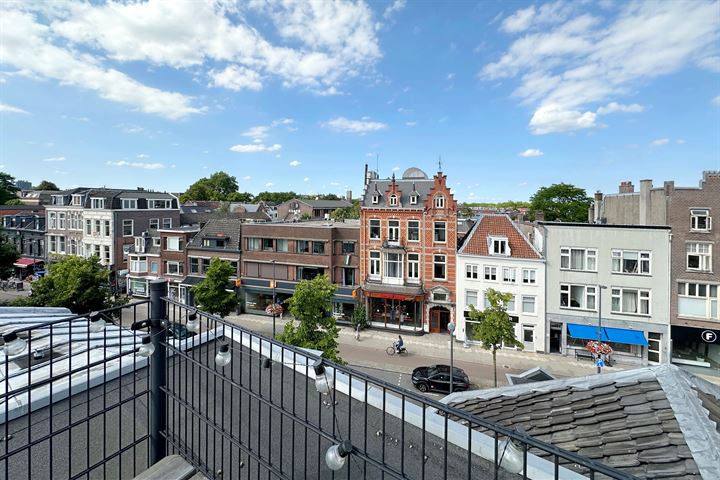 Bekijk foto 17 van Biltstraat 33-H