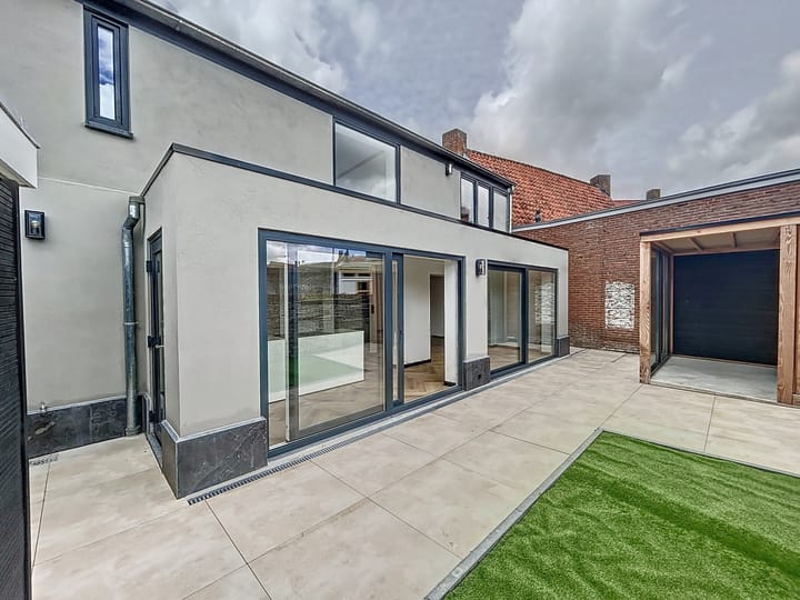 Foto 2 van Brugstraat 1