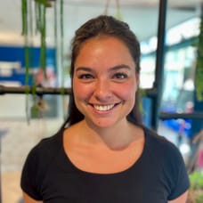 Elisa Colon - Officemanager