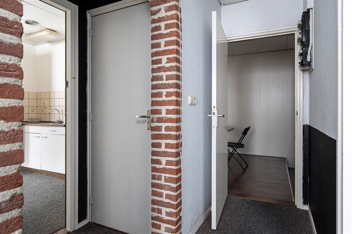 View photo 7 of van Harenstraat 18