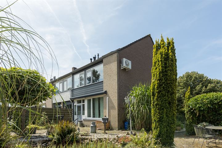 Bekijk foto 16 van van Hogendorpstraat 66