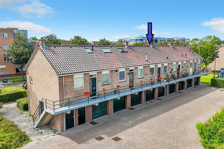 Bekijk foto 1 van van Rennesstraat 13