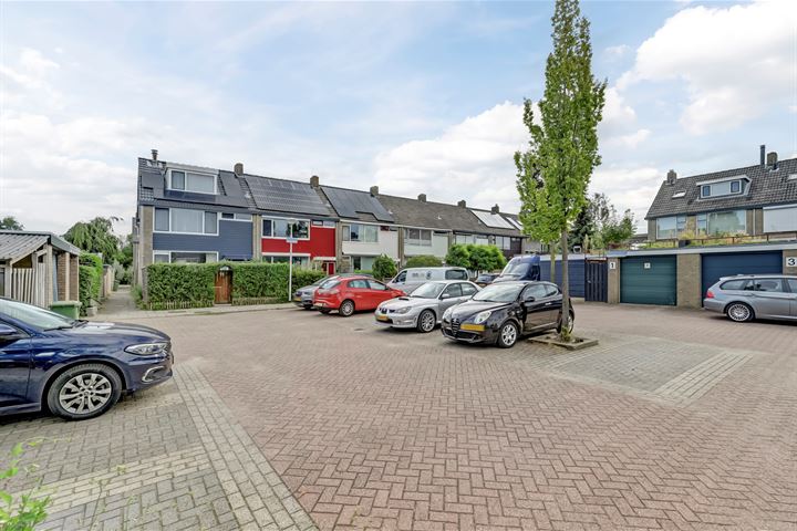 Bekijk foto 41 van Vioolstraat 11