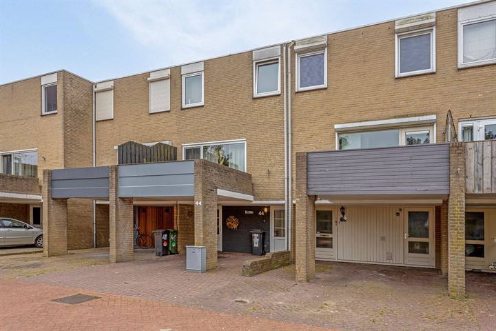 Bekijk foto 36 van Gouverneur Houbenstraat 42