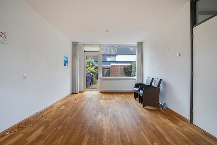 Bekijk foto 12 van Csardasstraat 28