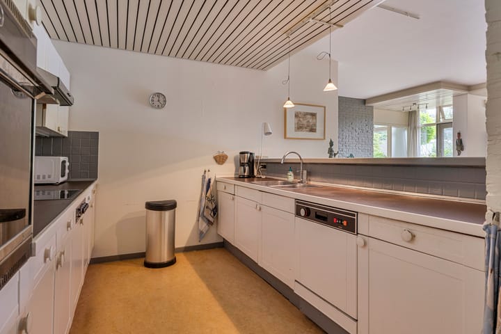 Photo 15 of Professor Cobbenhagenlaan 766