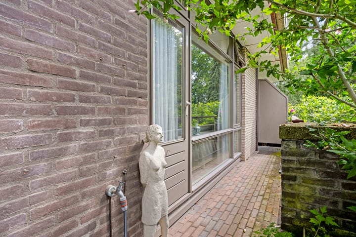 Photo 18 of Professor Cobbenhagenlaan 766