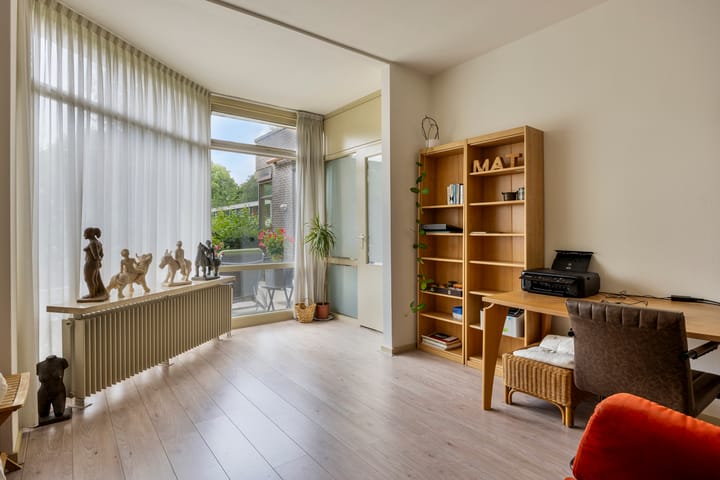 Photo 23 of Professor Cobbenhagenlaan 766