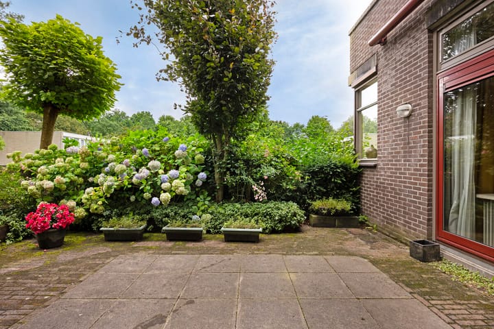 Photo 27 of Professor Cobbenhagenlaan 766