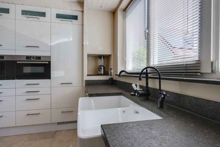 Foto 10 van Katwoudestraat 2