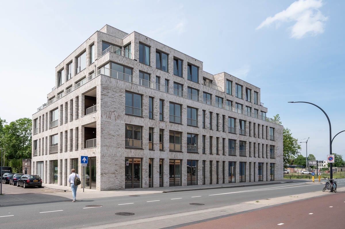 Photo 1 of Brugstraat