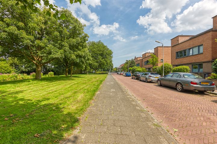 Bekijk foto 32 van Overburgkade 85