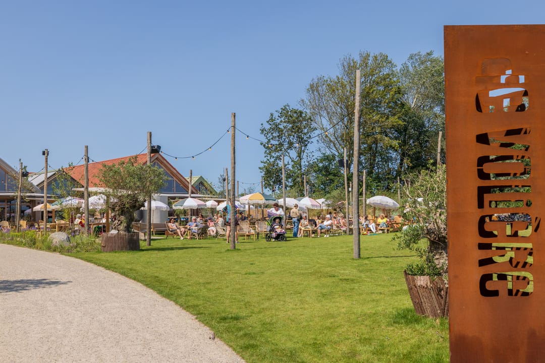 Photo 17 of Duinschooten 12-42