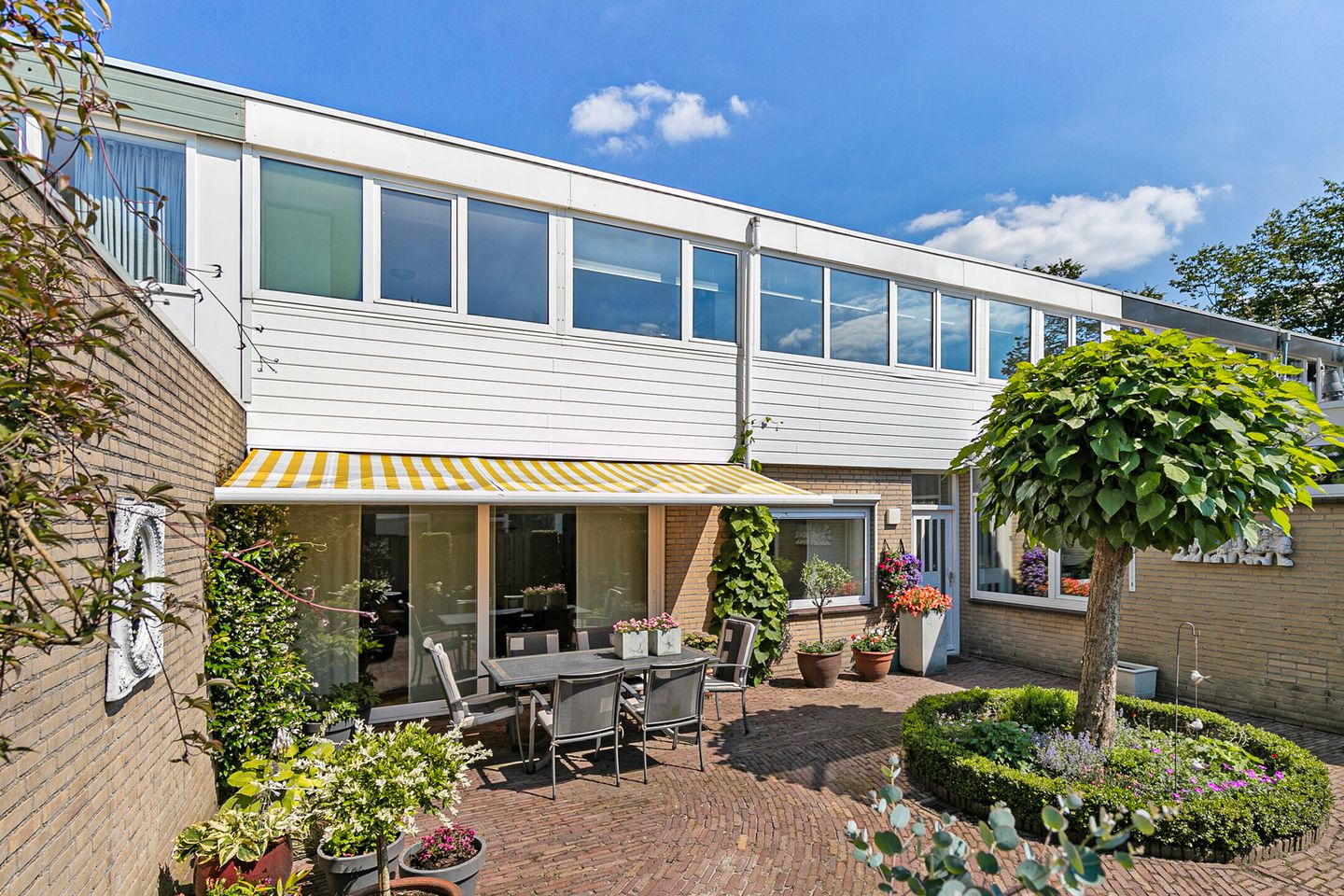 Foto 1 van Kasteel Cannestraat 49