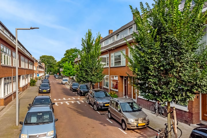 View photo 6 of Pendrechtstraat 7-A