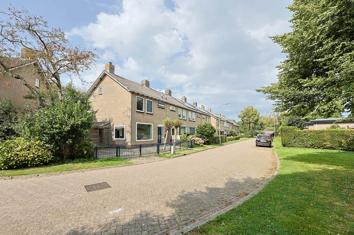 Foto 33 van Lindenstraat 13