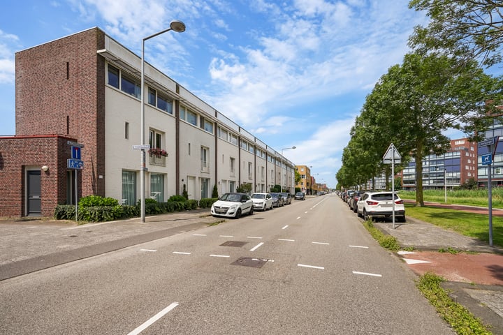 Bekijk foto 32 van Libelsingel 48