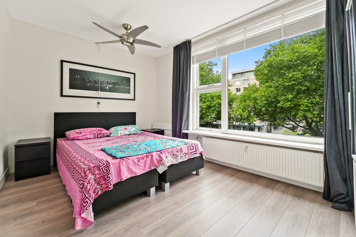 Bekijk foto 3 van Bredestraat 47-A