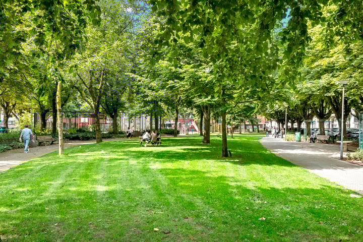 Bekijk foto 4 van Bredestraat 47-A