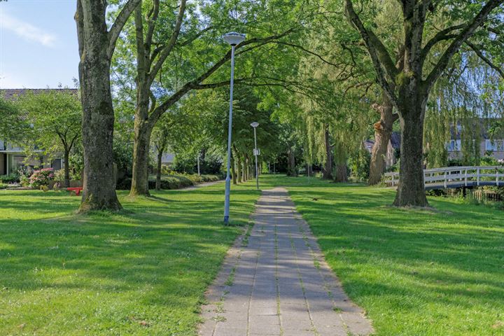 Bekijk foto 31 van Bourgondiëweg 49