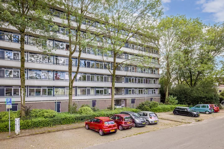 Photo 36 of Hijmans van den Berghlaan 136