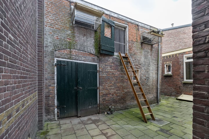 Bekijk foto 15 van Liesbosstraat 25