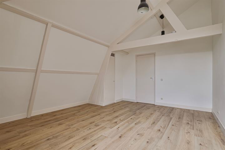 Bekijk foto 11 van Zaagmolenstraat 151-B02