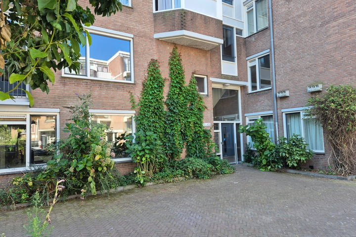 Bekijk foto 26 van Wagenaarstraat 416