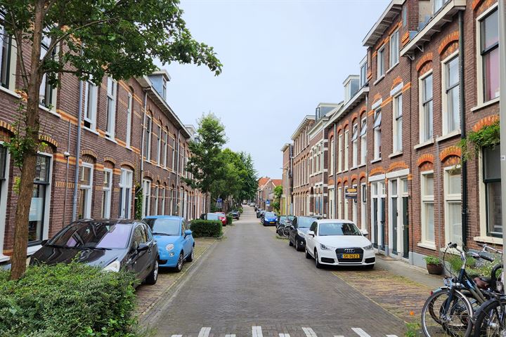 Bekijk foto 21 van Agnietenstraat 42