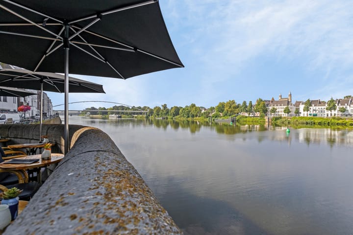 Foto 3 van Cörversplein 4