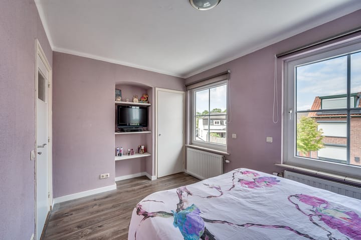 Photo 30 of Paulus Potterstraat 12