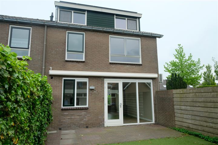 Bekijk foto 13 van Van Brederodestraat 33