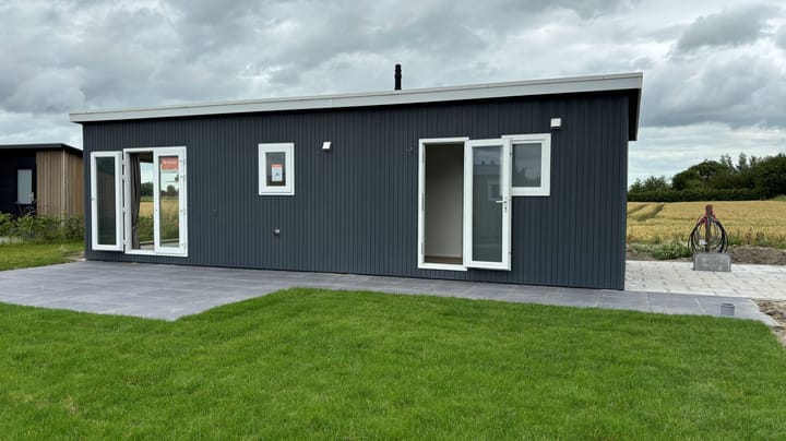 Photo 2 of Brugsevaart 12-0077