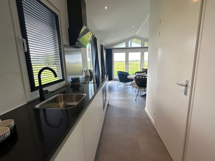 Photo 5 of Brugsevaart 12-0074