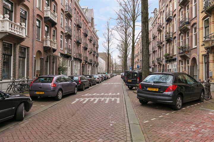 View photo 23 of Bankastraat 34-H