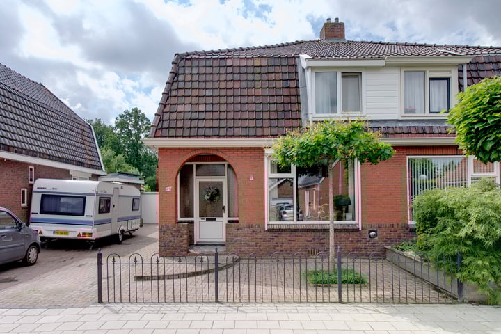 Bekijk foto 3 van Julianastraat 173