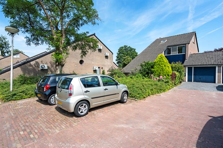 Bekijk foto 3 van Laan van het Kwekebos 125