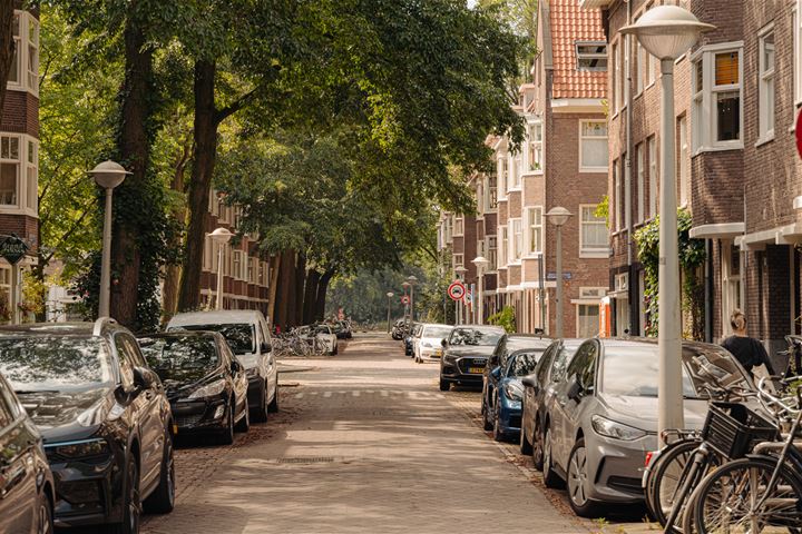 Bekijk foto 17 van Bennebroekstraat 10-1