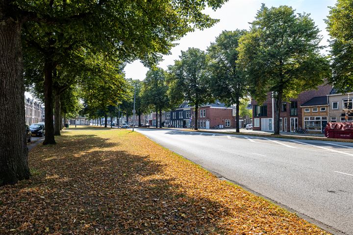 Bekijk foto 2 van Bankastraat 30