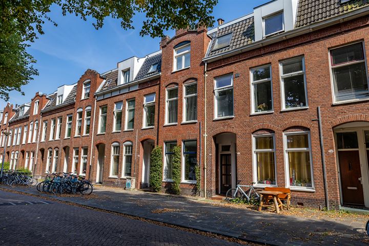 View photo 5 of Bankastraat 30