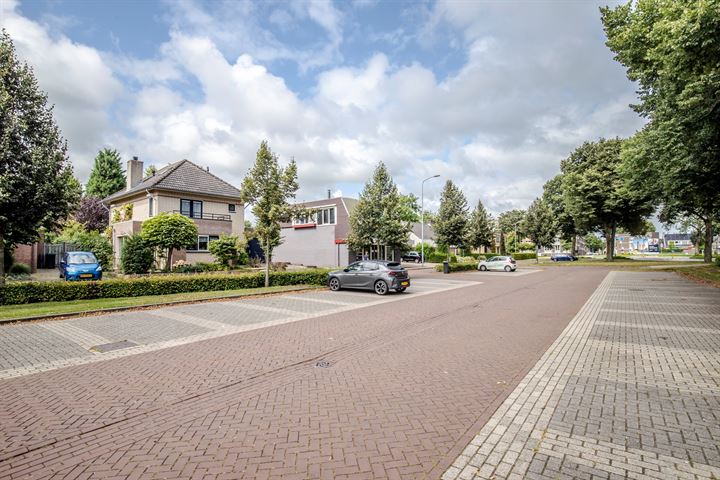 View photo 3 of Oude Doesburgseweg 81