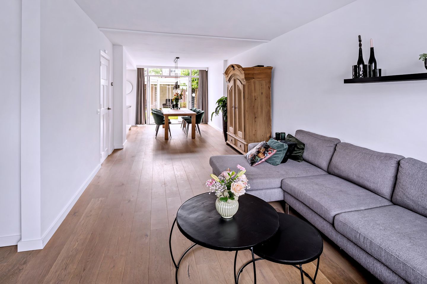 Foto 10 van Bernoullistraat 4