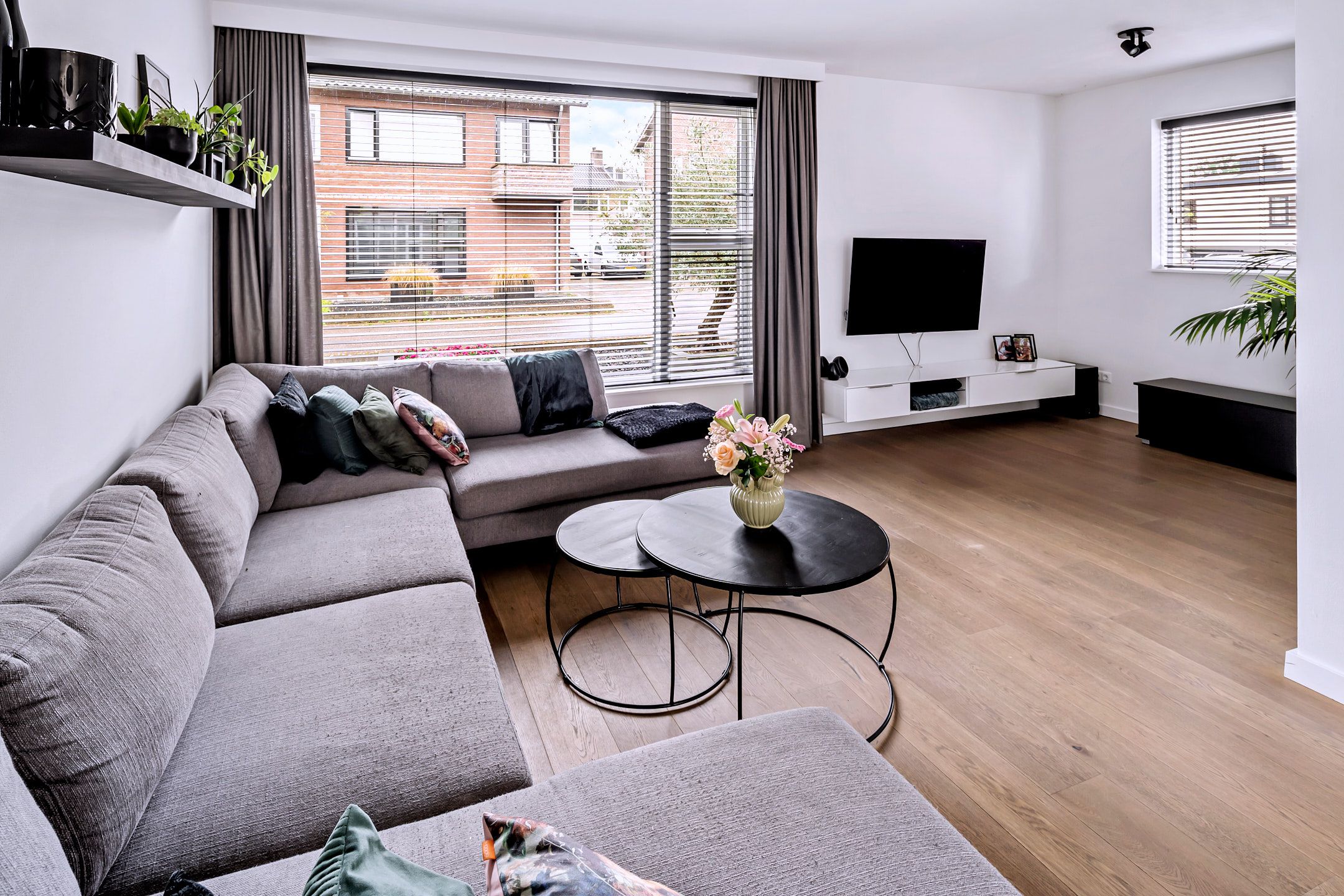 Foto 12 van Bernoullistraat 4