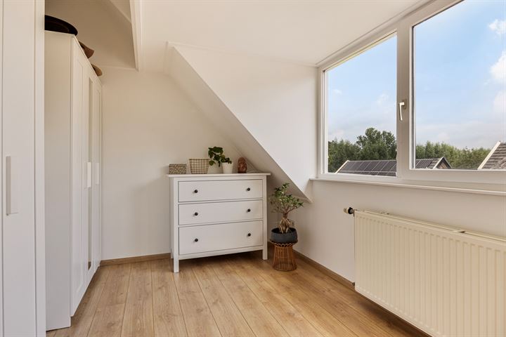 View photo 42 of Weth J Tieckenstraat 27