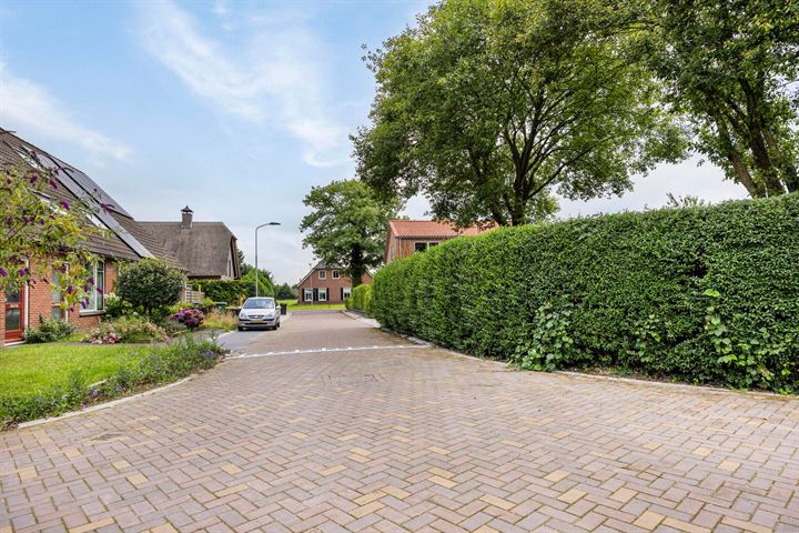 View photo 53 of Weth J Tieckenstraat 27