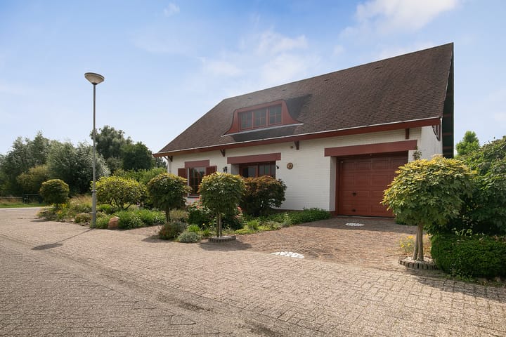 Foto 2 van Castelostraat 32