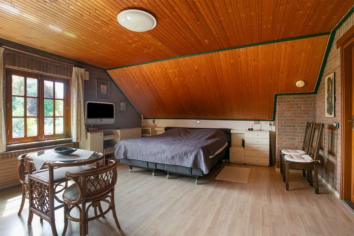 Foto 23 van Castelostraat 32