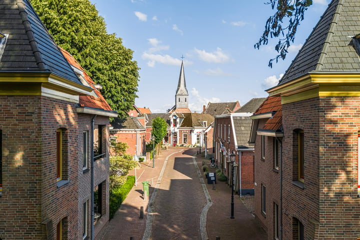 Bekijk foto 32 van Landstraat 3