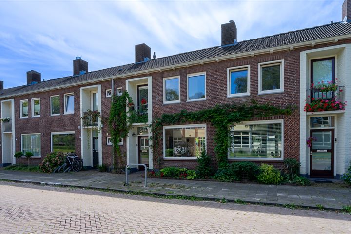 Bekijk foto 40 van Archimedesstraat 9