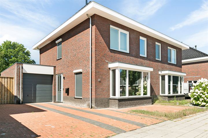 Bekijk foto 44 van Wicher Wuitestraat 20